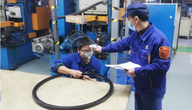 不負(fù)信賴，國(guó)機(jī)密封全面打響“防疫+生產(chǎn)”雙作戰(zhàn)！